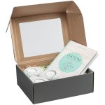 серебристая