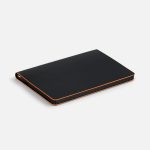 черный с оранжевым