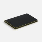 черный с желтым