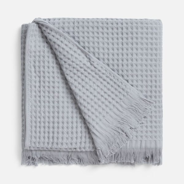 светло-серый