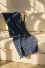 Плед вафельный Elenglect, темно-серый — изображение 6