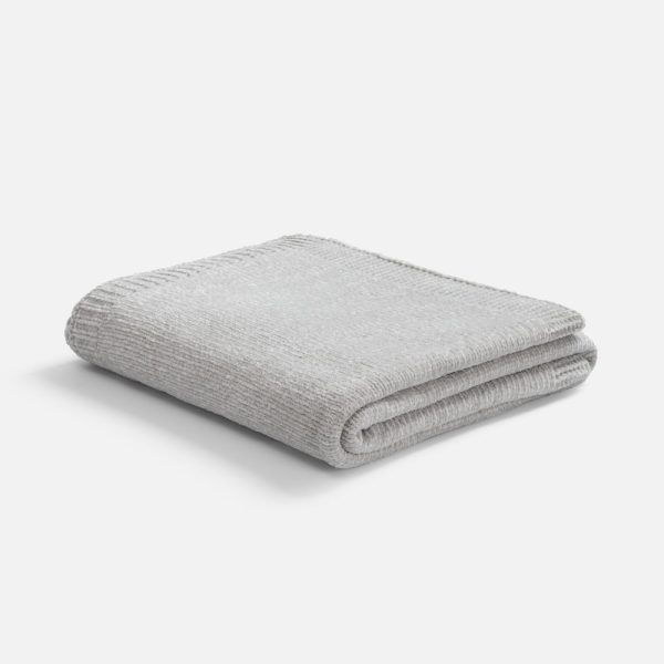 светло-серый