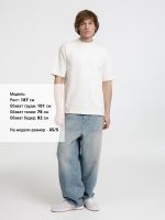 Футболка оверсайз унисекс Sideline, молочно-белая — изображение 5