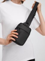 Спортивная кросс-боди сумка UrbanHike, черная — изображение 6