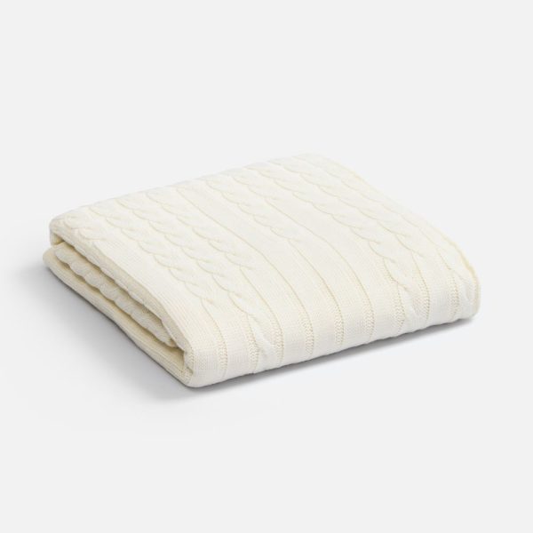 белый (молочный)