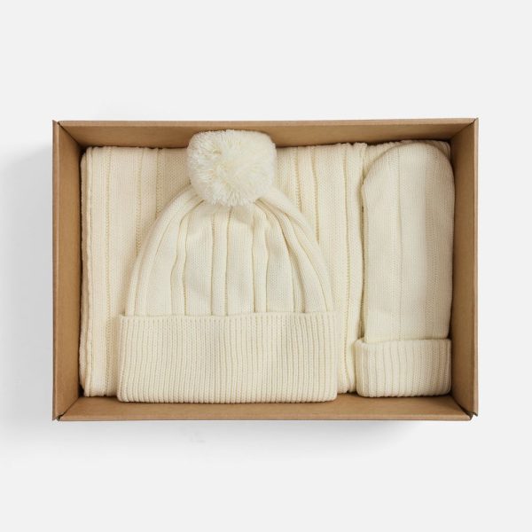 белый (молочный)