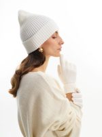 Шапка Bernard, молочно-белая (ванильная) — изображение 6
