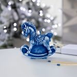 Свеча фигурная «Лошадка-качалка», синяя — изображение 4