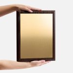 Плакетка Plaque XL, венге с золотистой пластиной — изображение 6