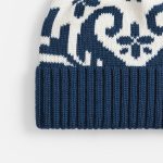 синяя с белым