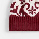 красная с белым