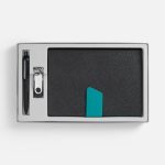 черный с бирюзовым