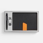 черный с оранжевым