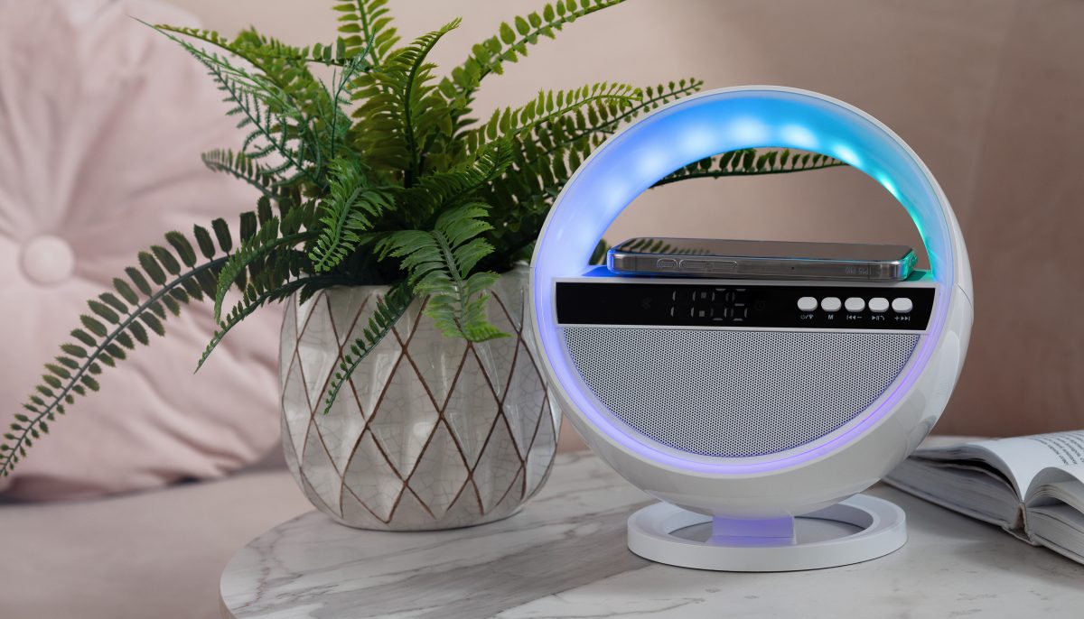 Bluetooth колонка "Smart Orb" 5Вт с беспроводным (15W) ЗУ, лампой, часами, FM радио — изображение 13