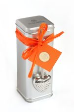 серебристая