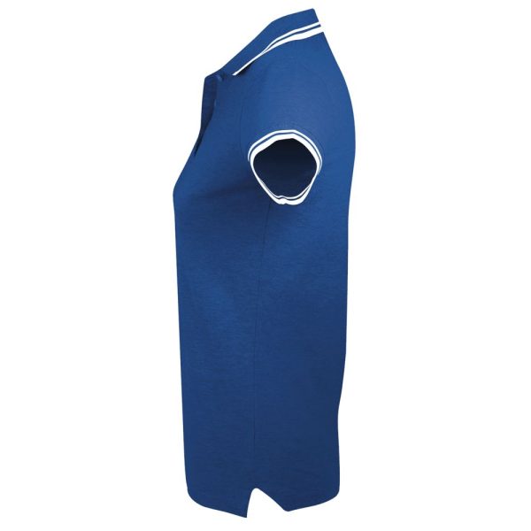 ярко-синяя с белым