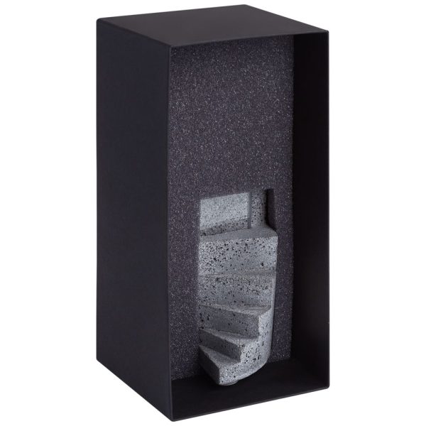 темно-серая